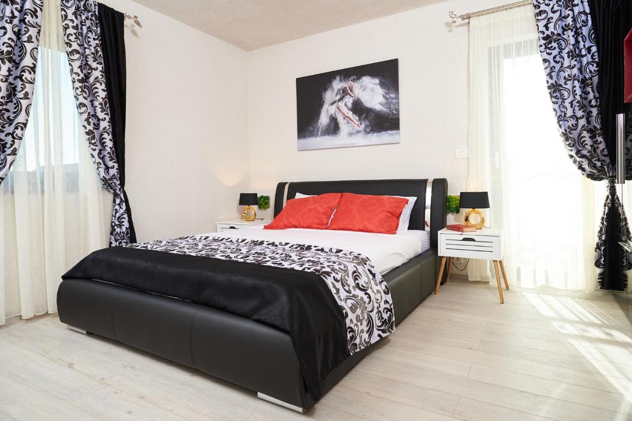 Sun House Apartment *